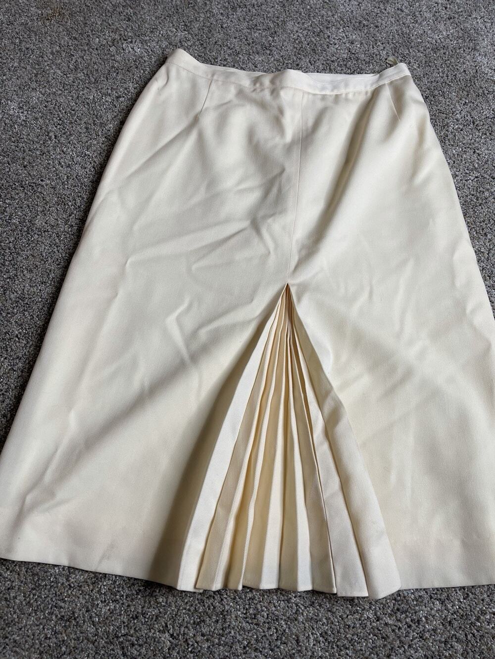 VTG Paul Stanley Women's Skirt Size 14 100% Pure Wool Butter Yellow Accordion